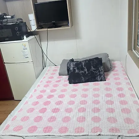 Dongdaemun Studio
